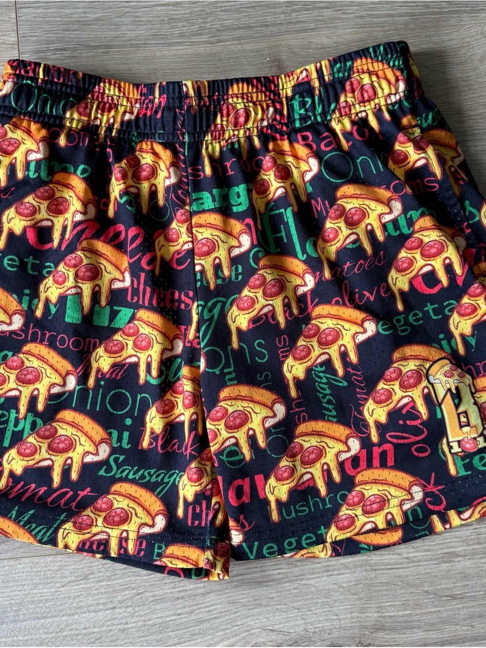 BSBL Lifestyle 101- Pizza Pie Shorts- YL- NWOT